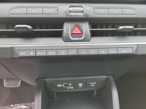 New 2026 Kia K4 FWD image 26