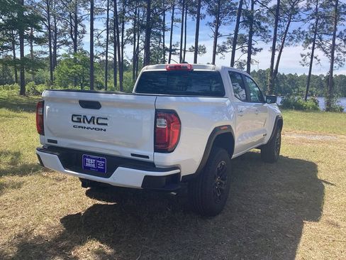 New 2026 GMC Canyon Elevation w/ Convenience Package RWD image 5