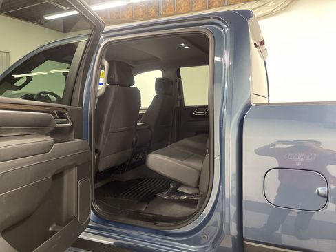 Used 2025 Chevrolet Silverado 3500 LT w/ Safety Package image 13