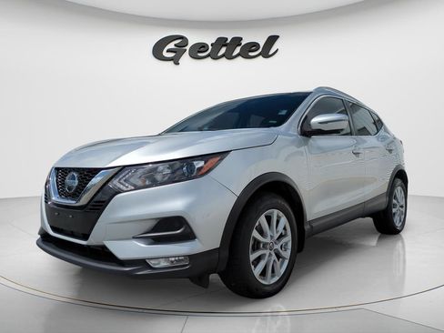 Certified 2022 Nissan Rogue Sport SV w/ Technology Package AWD/4WD image 1