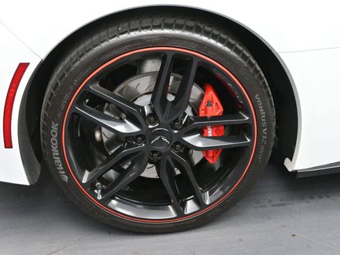 Used 2014 Chevrolet Corvette Stingray Coupe image 29
