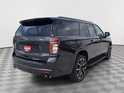 Used 2022 Chevrolet Suburban RST w/ Sport Performance Package AWD/4WD image 13