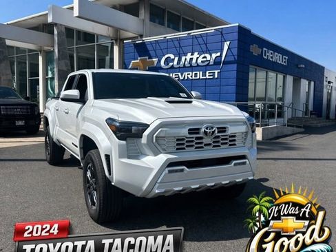 Used 2024 Toyota Tacoma 4x4 Double Cab image 1