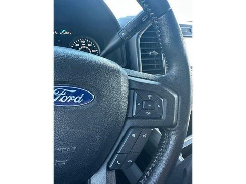 Used 2019 Ford F150 XLT w/ Equipment Group 302A Luxury AWD/4WD image 23