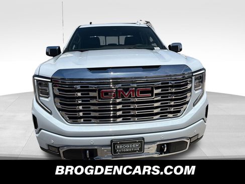 New 2026 GMC Sierra 1500 Denali w/ Technology Package AWD/4WD image 5