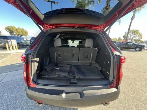 Used 2023 Chevrolet Traverse RS w/ LPO, Cargo Package image 25