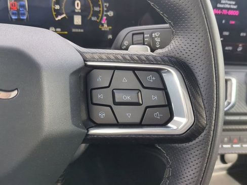 Used 2025 Ford Mustang GT Premium image 25