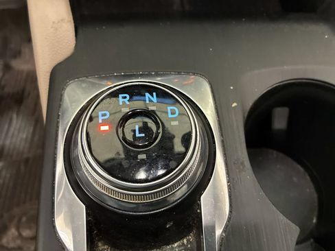 Used 2020 Ford Escape SEL AWD/4WD image 23