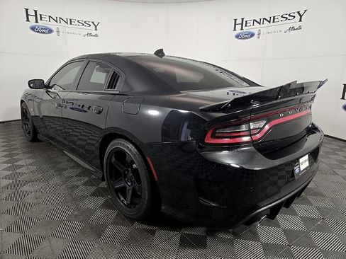 Used 2023 Dodge Charger Scat Pack w/ Navigation & Travel Group RWD image 7