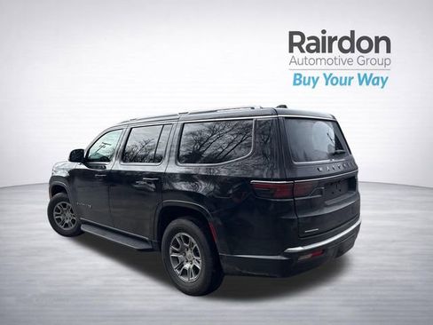 Used 2023 Jeep Wagoneer 4WD image 5
