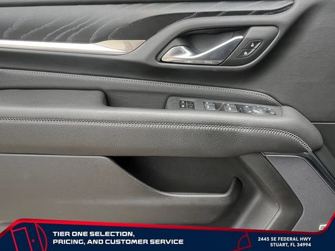 Used 2024 GMC Yukon XL Denali AWD/4WD image 25