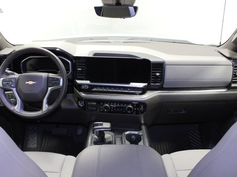 Used 2025 Chevrolet Silverado 1500 LTZ w/ Technology Package AWD/4WD image 20