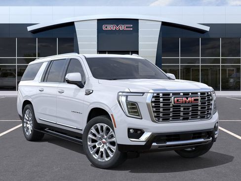 New 2026 GMC Yukon XL Denali w/ Denali Reserve Package AWD/4WD image 7