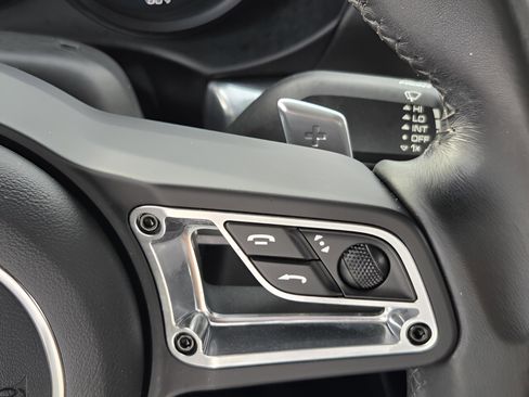 Used 2021 Porsche 718 Boxster image 13