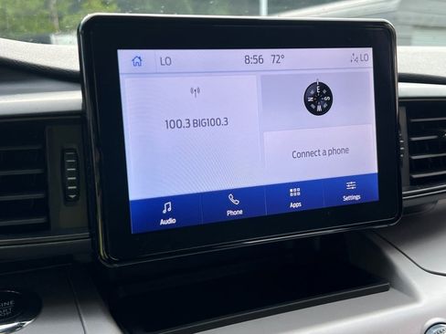 Used 2023 Ford Explorer XLT image 21