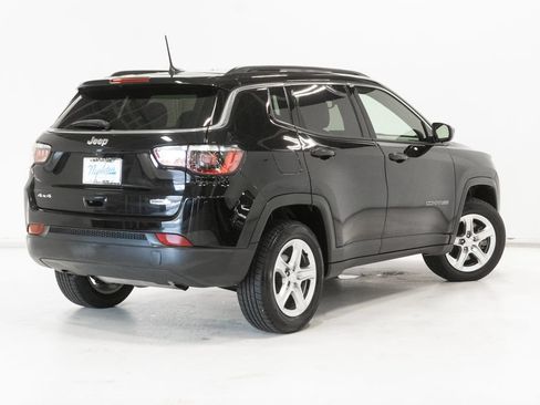 Used 2023 Jeep Compass Latitude AWD/4WD image 25