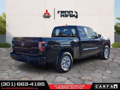 Used 2022 Nissan Frontier SV w/ Technology Package image 5