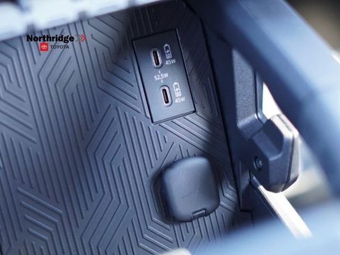 Used 2025 Toyota 4Runner TRD Off-Road Premium image 36