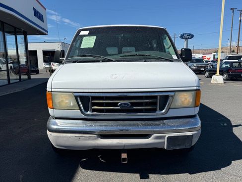 Used 2003 Ford E-350 and Econoline 350 XL image 3