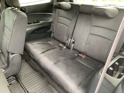 Used 2022 Honda Pilot Sport image 28
