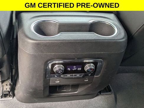 Certified 2023 GMC Yukon XL Denali image 31