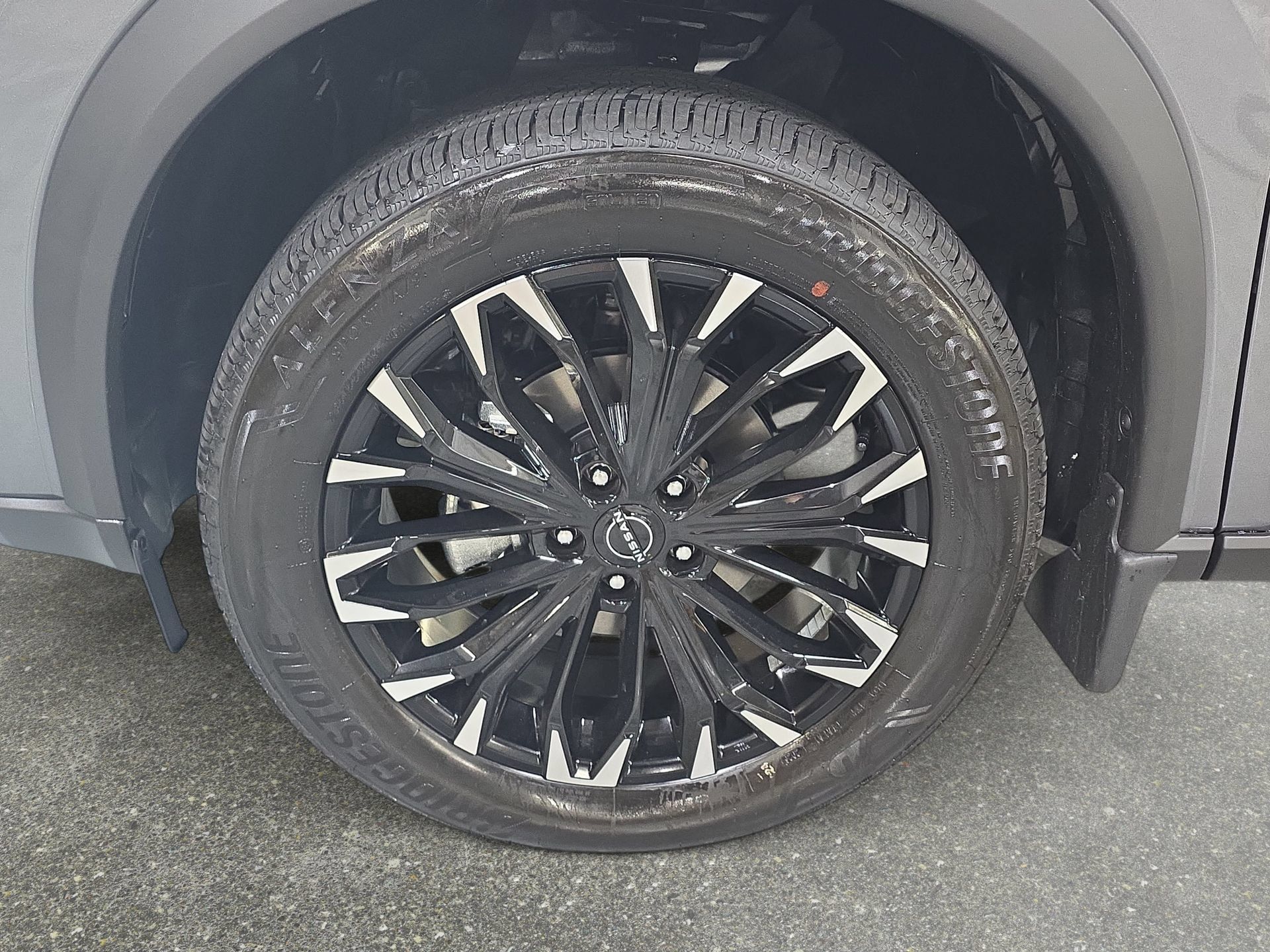 New 2026 Nissan Rogue Dark Armor AWD/4WD image 29