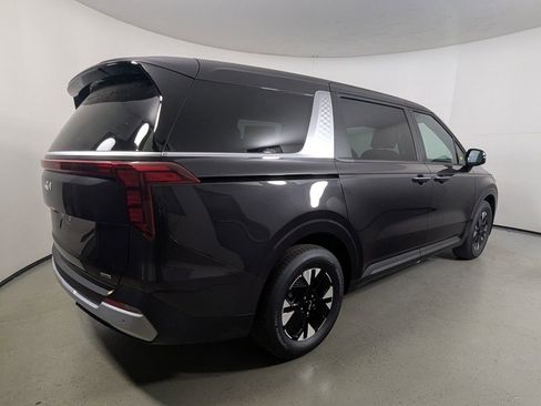 New 2026 Kia Carnival LXS image 7