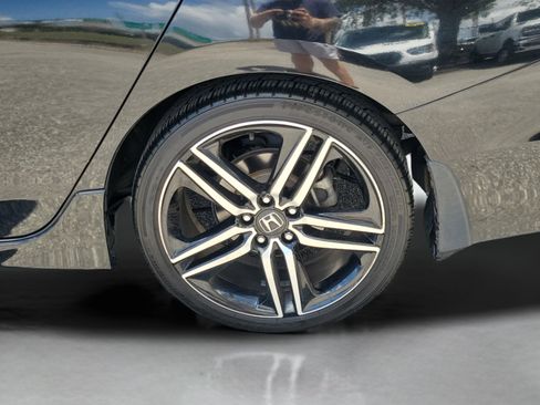 Used 2017 Honda Accord Sport Special Edition image 30
