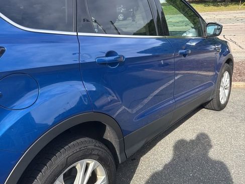 Used 2018 Ford Escape SE AWD/4WD image 1