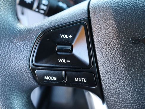 Used 2012 Kia Rio LX image 31