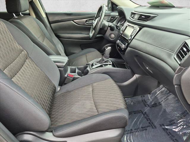 Used 2018 Nissan Rogue SV FWD image 27