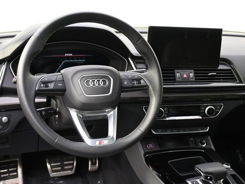 Used 2024 Audi SQ5 Prestige AWD/4WD image 12