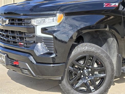 Used 2024 Chevrolet Silverado 1500 LT Trail Boss w/ Protection Package image 10