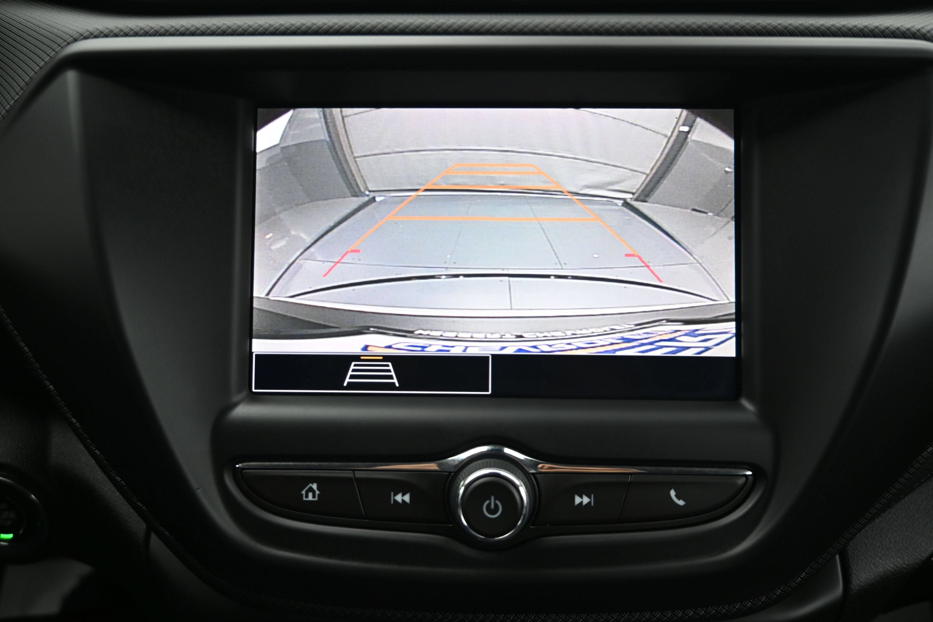 Used 2023 Chevrolet TrailBlazer LT FWD image 18