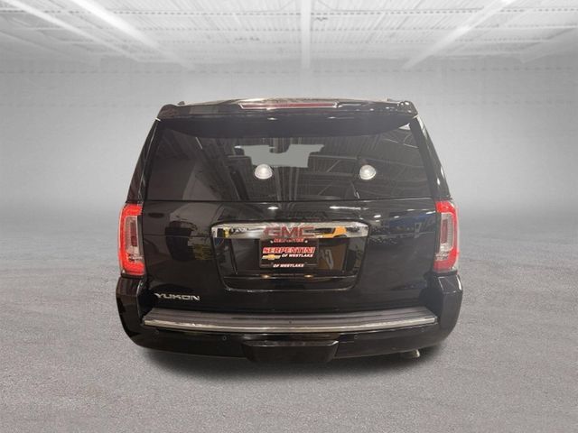 Used 2015 GMC Yukon Denali w/ Premium Package AWD/4WD image 27