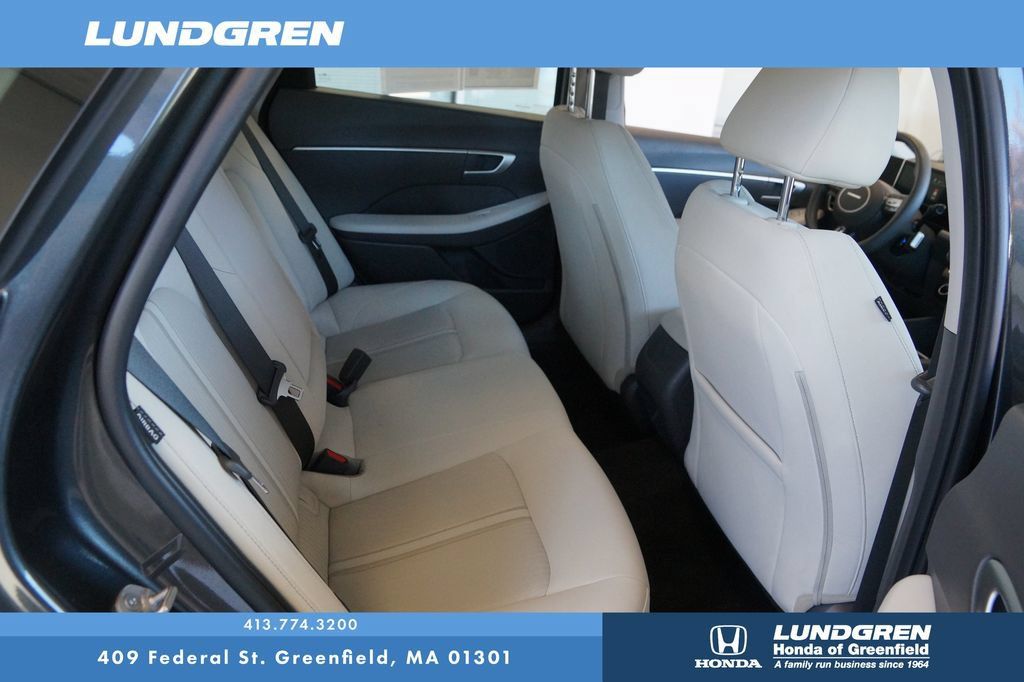 Used 2025 Hyundai Sonata SEL FWD image 31