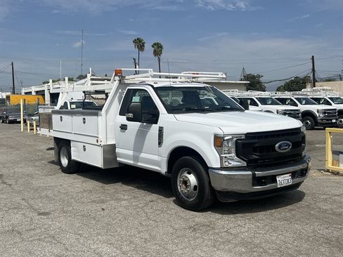 Used 2020 Ford F350 XL w/ Power Equipment Group RWD image 1
