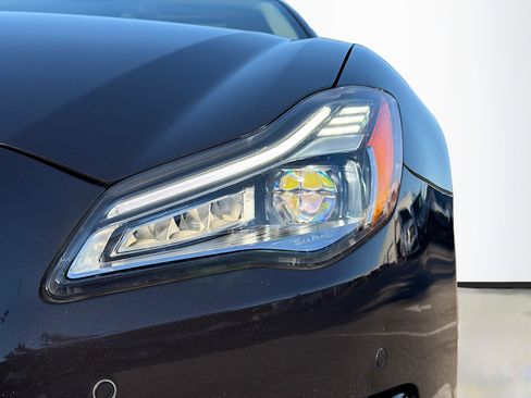 Used 2021 Maserati Quattroporte S image 9