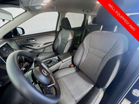 Used 2023 Nissan Rogue SV AWD/4WD image 20