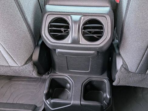 Used 2024 Jeep Wrangler Sport AWD/4WD image 16