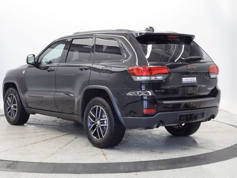 Certified 2017 Jeep Grand Cherokee Trailhawk w/ Trailhawk Luxury Group AWD/4WD image 3