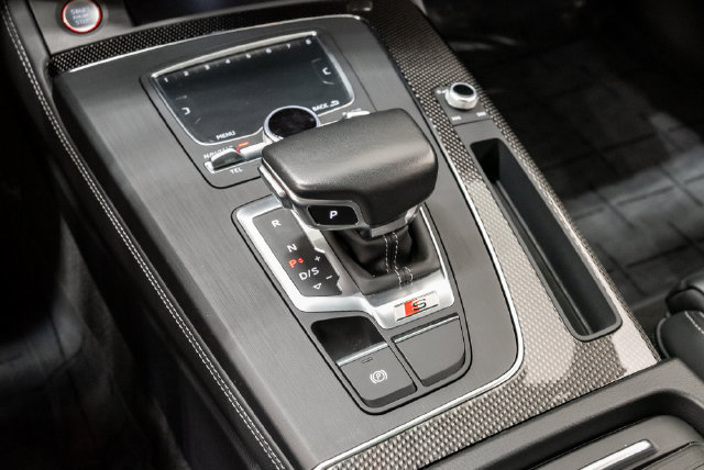 Used 2019 Audi SQ5 Premium Plus w/ Premium Plus Package AWD/4WD image 25