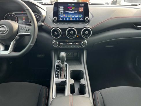 Certified 2025 Nissan Sentra SR image 16