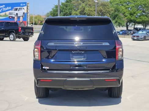 Used 2022 Chevrolet Tahoe Z71 w/ Luxury Package image 6