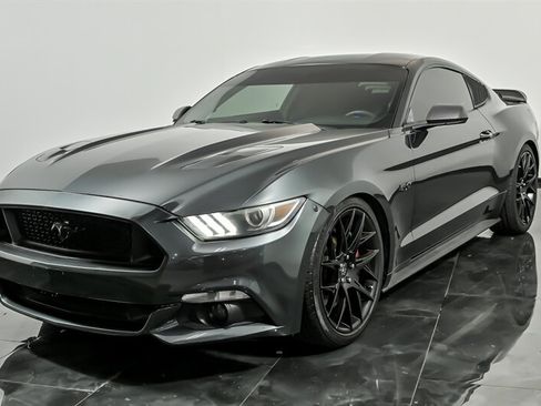 Used 2015 Ford Mustang GT w/ GT Performance Package RWD image 5