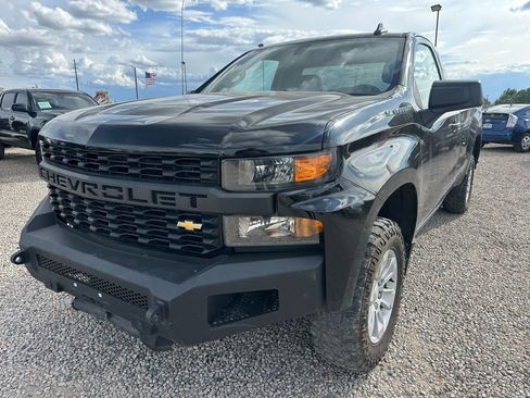 Used 2021 Chevrolet Silverado 1500 W/T w/ WT Value Package AWD/4WD image 4
