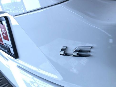 Used 2025 Toyota Corolla LE image 15