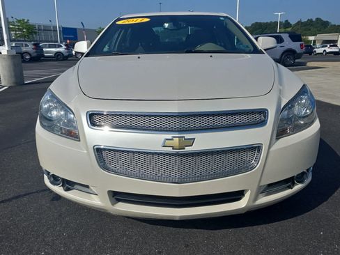 Used 2011 Chevrolet Malibu LTZ FWD image 3