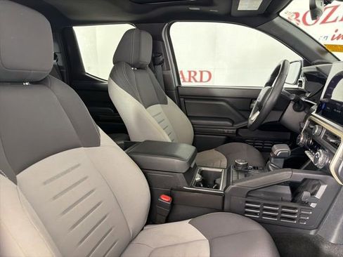 Used 2024 Toyota Tacoma TRD Sport w/ TRD Sport Upgrade Package image 16