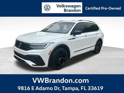 Certified 2023 Volkswagen Tiguan SE R-Line